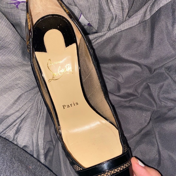 COPY - Christian Louboutin - Picture 4 of 6